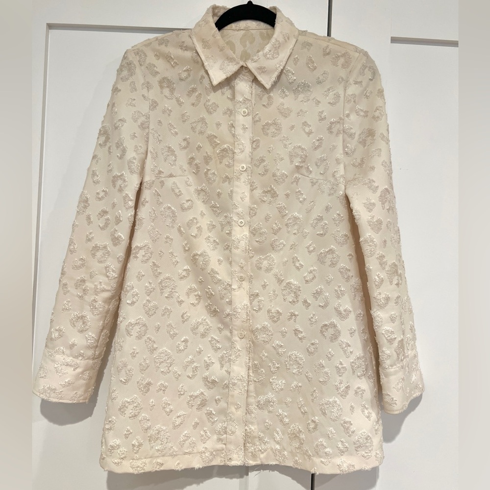 Textured Cheetah Print Button Down